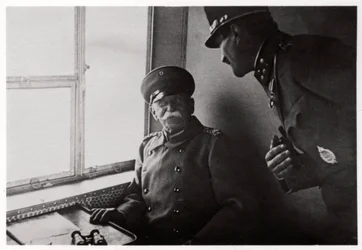 Conte Zeppelin e Capitano Macher a bordo dello Zeppelin L30, 1916 1933