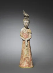 Dama di corte con alto chignon, c. 700-750