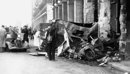 Veicolo distrutto, Rue de Castiglione, liberazione di Parigi, agosto 1944