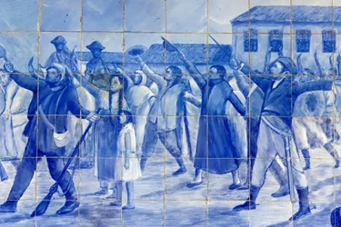 (dettaglio) Mosaico raffigurante il popolo di Cachoeira che acclama il Principe Pedro, che guidò il Brasile all