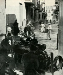 Dispersi nei vicoli del Cairo c