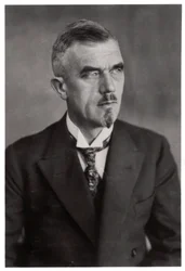 Dr Ludwig Duerr, progettista di dirigibili tedeschi, fine XIX o inizio XX secolo