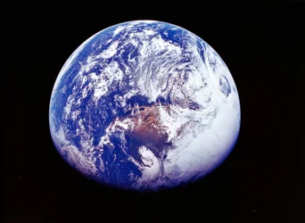 La Terra dallo spazio, fotografata dalla navicella Apollo 16