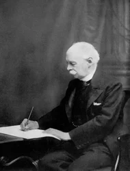Francis, 1° visconte Knollys, c1895-1913 1964