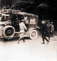 Ufficiali francesi e veicolo, c1914-c1918