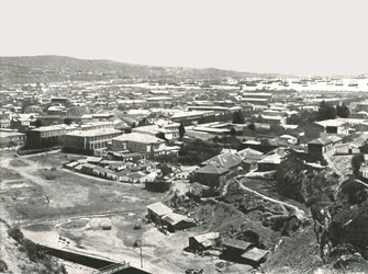 Veduta generale della città, Valparaiso, Cile, 1895