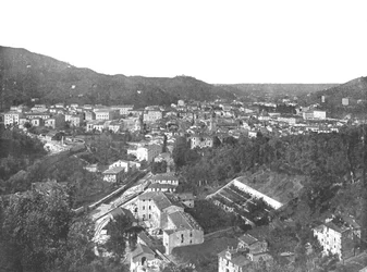 Veduta generale della città di Carrara, Italia, 1895