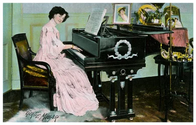 Gertie Millar, attrice e cantante britannica, che suona il pianoforte, c1890-1909