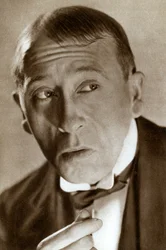 Gordon Harker, attore britannico, 1933