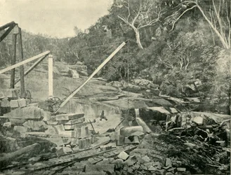 Cave di granito, Trawool, Victoria