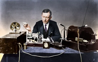 Guglielmo Marconi 1874-1937, fisico italiano e pioniere della radio