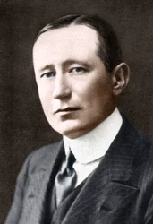 Guglielmo Marconi, fisico e inventore italiano, 1926