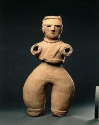 Figura Haniwa di una donna, c. 500