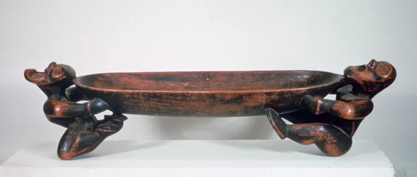 Piatto commemorativo della vittoria hawaiana