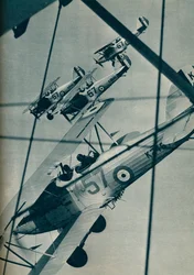 Biplani Hawker Hart in formazione, c1936 c1937