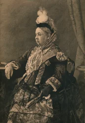 Sua Maestà la Regina nel vestito indossato alla Commemorazione del Giubileo nell