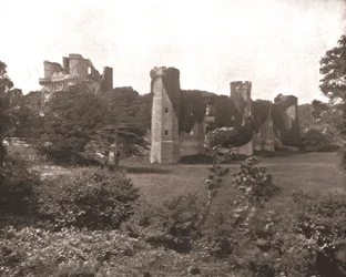 Castello di Herstmonceux, East Sussex, 1894