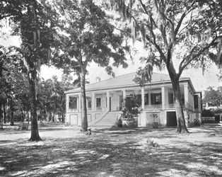 Casa di Jefferson Davis, Biloxi, Mississippi, USA, c1900