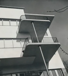Casa per due famiglie a Budapest, Romania, 1933