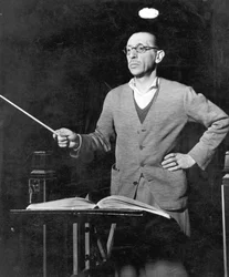 Igor Stravinsky, compositore di origine russa, c1920