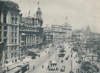 Nel Bund lo straniero intraprendente è venuto per restare, c1935