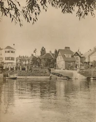 Solo un penny per Twickenham Town: Il traghetto che ha ispirato una famosa canzone, c1935