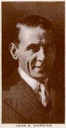John E Harding, manager e organizzatore di incontri di boxe britannico, 1938