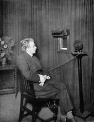 John Logie Baird 1888-1946, ingegnere elettrico scozzese e pioniere della televisione, anni 1920