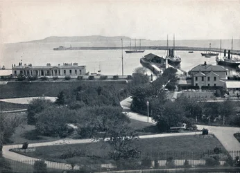 Kingstown - Veduta generale del porto, 1895