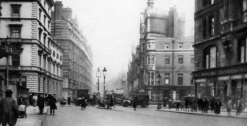 Knightsbridge, Londra, 1926-1927