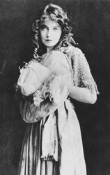 Lillian Gish 1896-1993, attrice teatrale e cinematografica americana, 1912