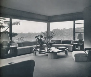 Soggiorno nella casa di Miss Patricia Detring a Bel Air, California, c1945