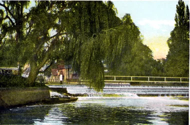 Marlow Weir, Buckinghamshire, XX secolo