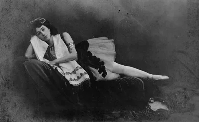 Matilda Kschessinska nel ruolo principale del balletto La Esmeralda