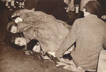 Mezzanotte nel Mall, 1937