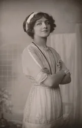 Miss Lily Elsie, 1886-1962, come Alice in The Dollar Princess, c1930