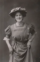 Miss Zena Dare, 1887-1975, c1930