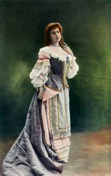Mlle. Felyne - Du Theatre National De LOdeon - Ruolo di Leonore - LEcole Des Maris, 1904
