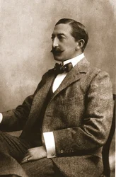 Mr A Barclay Walker, 1911
