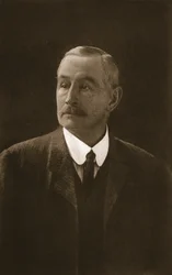 Mr W H P Jenkins, 1911