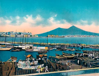 Napoli - Mergellina con Vesuvio, c1900