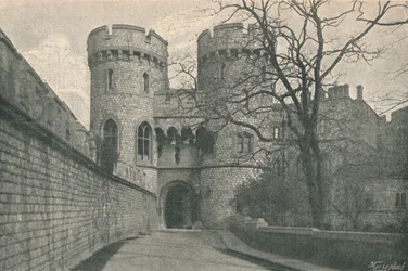 Porta Normanna, 1895