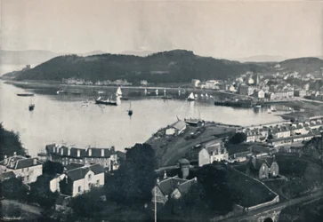 Oban - La città e la baia, 1895