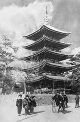 Pagoda, Nara, Giappone, fine XIX o inizio XX secolo