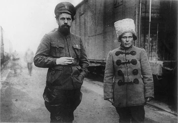 Pavel Dybenko e Nestor Makhno