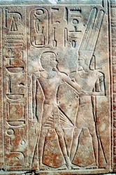 Rilievo della Regina Hatshepsut in abito maschile, Tempio di Amun, Karnak, Egitto