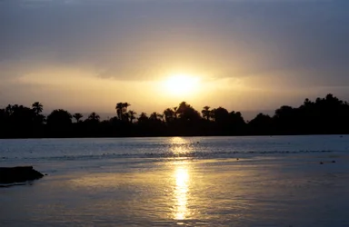 Fiume Nilo al tramonto, Egitto