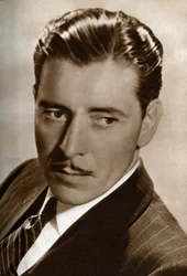 Ronald Colman, attore inglese, 1933