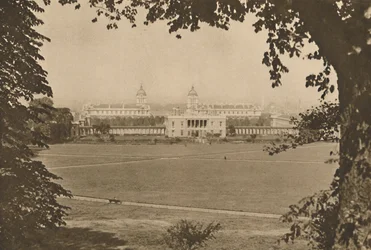 Royal Naval College a Greenwich, un tempo un ospedale per marinai disabili, c1935