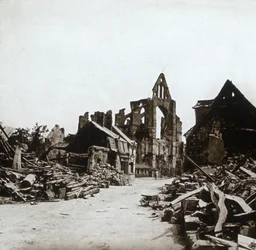 Rovine, Craonne, Francia settentrionale, c1914-c1918